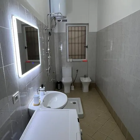 Oda ve Kahvaltı Fisical Sentia Apartaman Golem (Tirana)